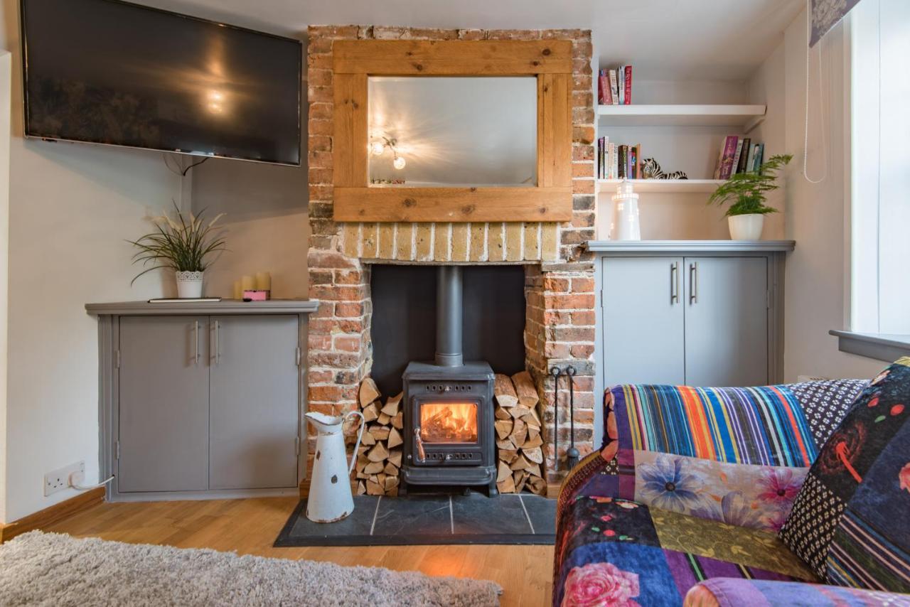 Cow And Cockle - Quirky Cottage In The Centre Of Deal Eksteriør billede