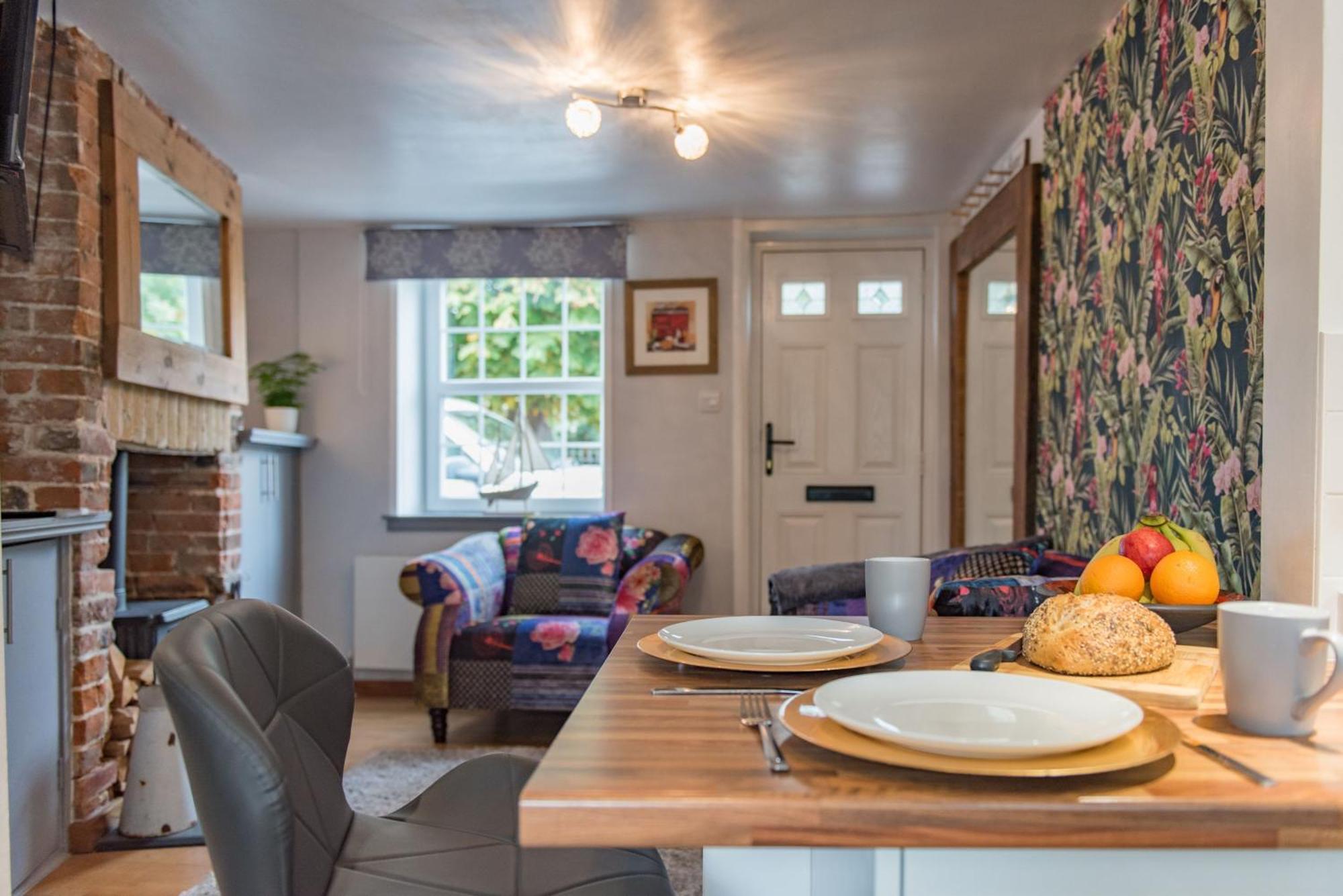 Cow And Cockle - Quirky Cottage In The Centre Of Deal Eksteriør billede